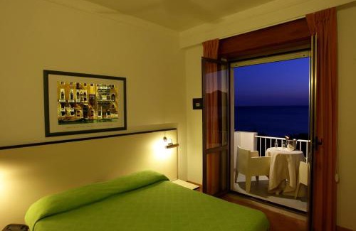 Sapri Hotel | Beach Hotel Terracotta