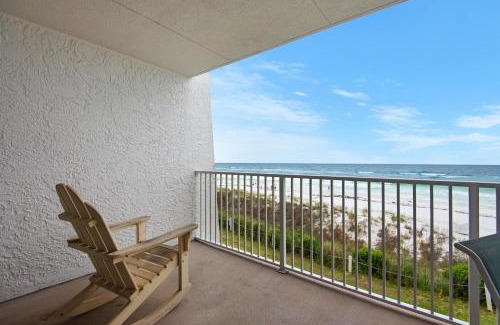 Miramar Beach Apartment | Beach House 204A