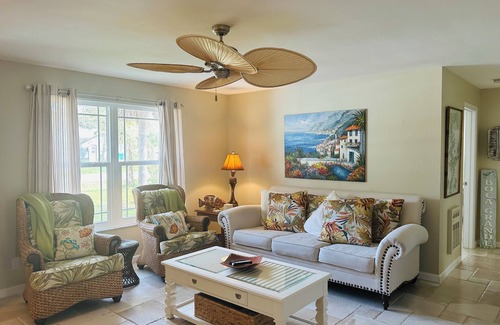Port Charlotte House | Beach house 2Bed 1Bath house - Great location! close to beaches and amenities.