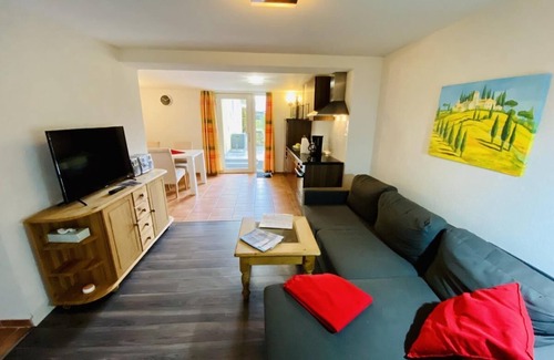 Warnemuende Apartment | Beach house, beach thistle