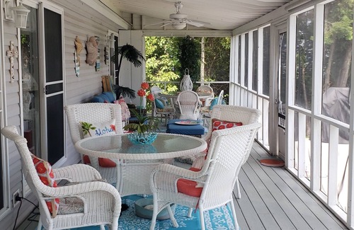 Lake Leelanau House | Beach House Getaway on South Lake Leelanau
