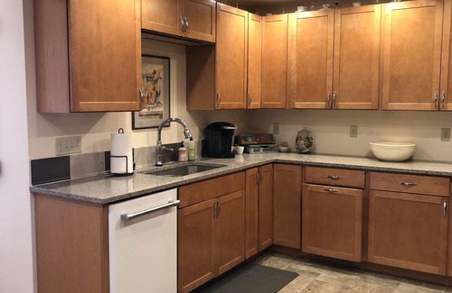 Pacific Beach House | Beach House Getaway - Amazing Location! 3-min Walk to the Beach!