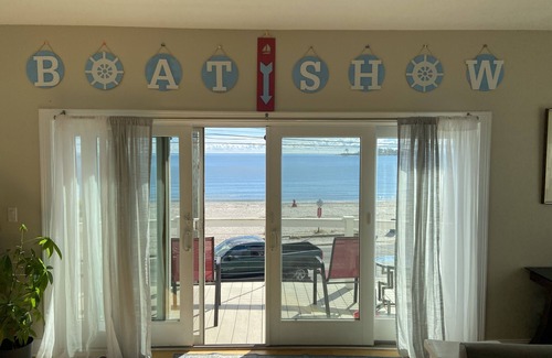 Milford House | Beach house in Milford, CT