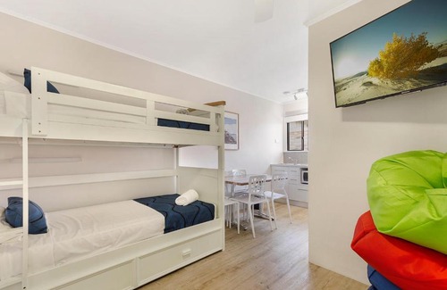 North Ward Hotel | Beach House Motel