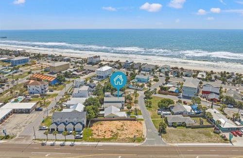 Bahama Beach House | Beach House – Spacious 4BR Retreat with Gulf Views & Observation Deck!