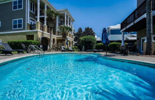 Kiska Beach House | Beach House - Sunny Daze