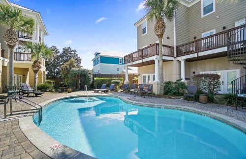 Kiska Beach House | Beach House - Sunny Daze
