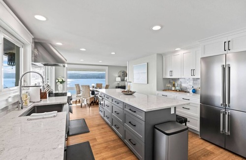 West Hills House | Beach house w/Kayaks & Game Room!