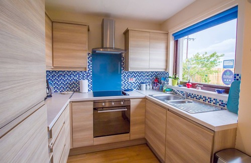 Crail House | BEACH HOUSE WALK, homely holiday home in Crail, near St Andrews, home of golf!