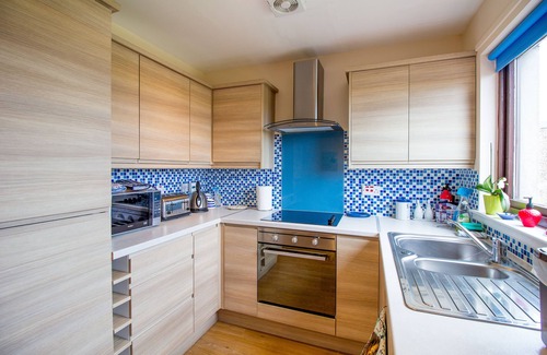 Crail House | BEACH HOUSE WALK, homely holiday home in Crail, near St Andrews, home of golf!