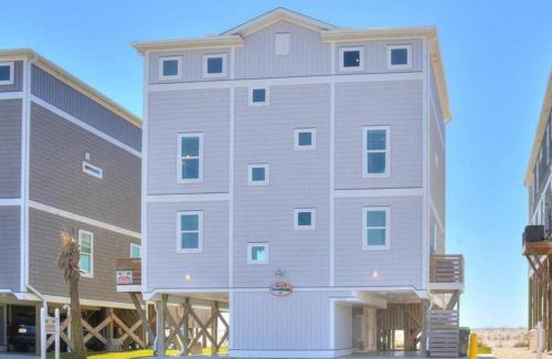 Long Beach House | Beach Landing