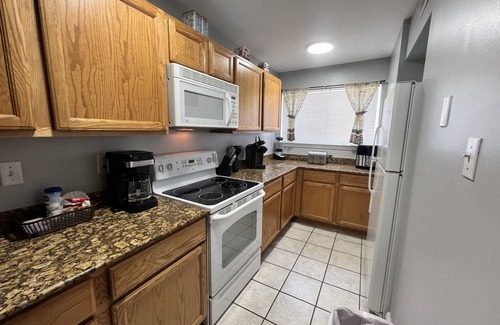 Biloxi Condo | Beach Life Condo 135. Pools! Beach! Casinos! FUN!