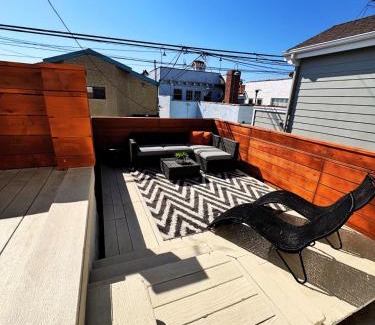 Belmont Shore House | Beach Life in Belmont Shore