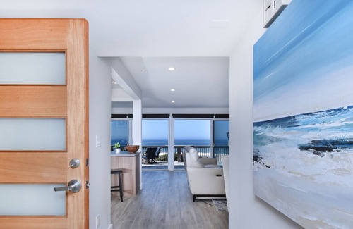 El Porto House | “Beach life in Manhattan Beach… Listen to the Waves break!”