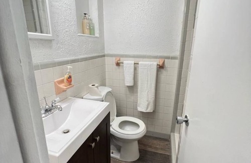 Riviera Beach Apartment | "Beach Life Suite" Charming 1-bed/1 bath apartment