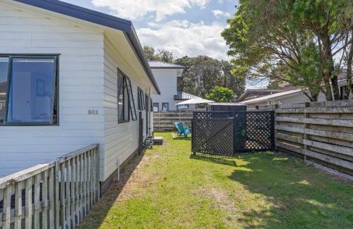Whangamata House | Beach Life - Whangamata Holiday Home