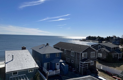 Milford House | Beach living with all the amenities, comfort and amazing views year round.