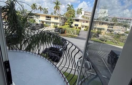 Dolphin Isles Apartment | Beach Lover’s Paradise: Cozy rental just 5 minutes walk to Fort Lauderdale beach
