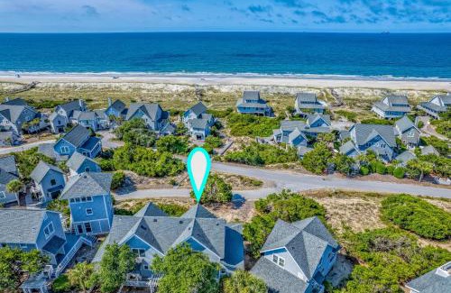Flora's Bluff House | Beach Music