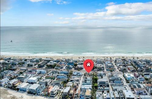Mission Beach House | Beach Oasis - Rooftop, Steps2Sand and Water Views