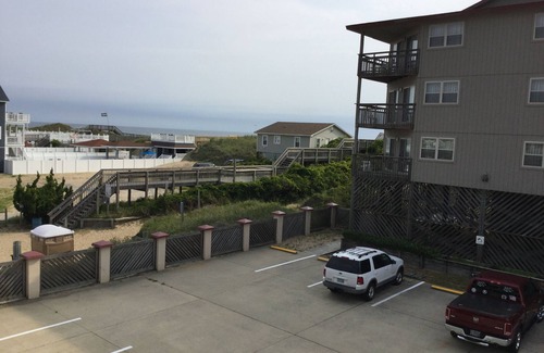 Kill Devil Hills Condo | Beach/Oceanfront Condo @ Outer Banks Beach Club, 3Pools, close to beach/shops