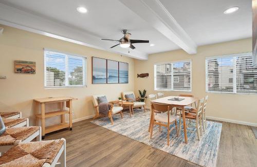 South Mission Beach House | Beach Perfection - Ocean Views, Parking, Pet Friendly & Steps2Sand