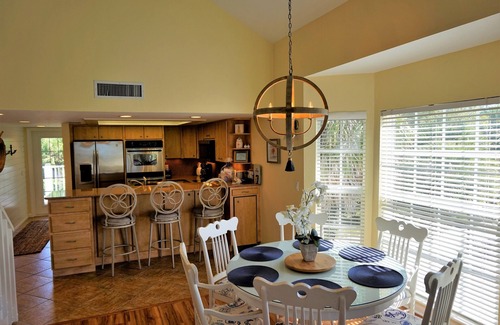 Palm Island Villa | Beach Perfection! Relax away the days with Pool Access and a Gulfview C1524A