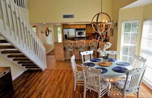 Palm Island Villa | Beach Perfection! Relax away the days with Pool Access and a Gulfview C1524A