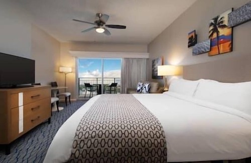 Bermuda Riviera Hotel | Beach Place Tower, Ft Lauderdale Florida