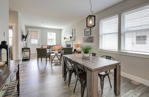 Ocean Shores House | Beach, Please! - Oyhut Bay Seaside Village