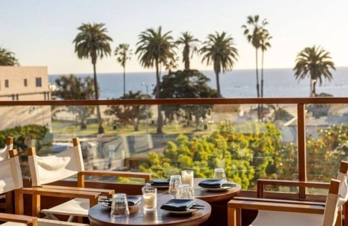 Los Angeles Apartment | Beach Pools Comfort: Private Room + Bath Prime LA Location