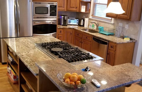 New London House | Beach Rental in New London, CT
