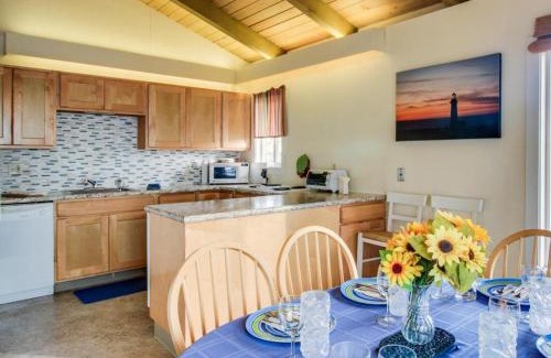 Newport House | Beach Retreat - Upper Retreat