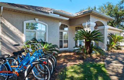 Gulf Pines House | Beach Retreat