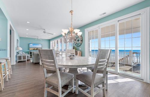Garden City House | Beach Retreat