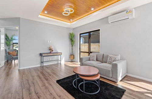 Clarks Beach House | Beach Revival - Clarks Beach Holiday Home