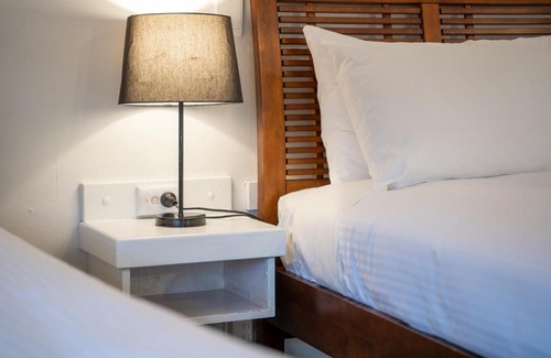 Woolgoolga Hotel | Beach St Accommodation