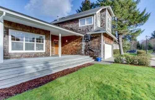 Gearhart House | Beach Stroll Haven
