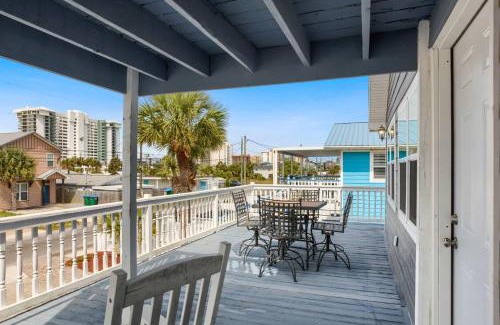 Crescent Beach House | Beach Time Cozy Retreat Steps from the Gulf