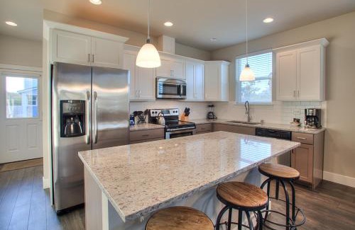 Ocean Shores House | Beach Tripping