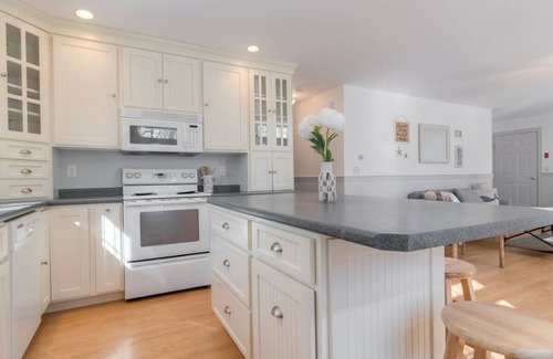 York Beach House | Beach Vacation Cottage