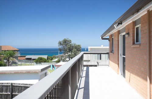 Manyana House | Beach views