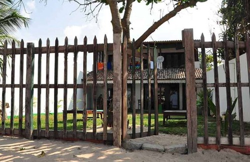 Hikkaduwa Villa | Beach Villa 3 bedroom aircon privet beach house.