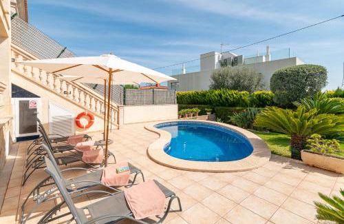 Alcanada Villa | Beach Villa Arran de Mar by Sealand Villas