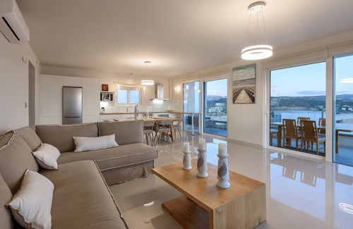 Kalamaki Villa | Beach Villa Delfini 4, Kalamaki Beach, Heraklion South Coast, Crete