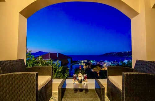 Almyrida Villa | Beach Villa Evgenia with private pool