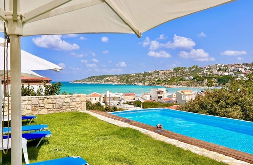 Almyrida Villa | Beach Villa Evgenia with private pool