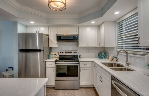 Fort Myers Beach Condo | Beach Villas #203 - Lovely Condo Right on the Beach!