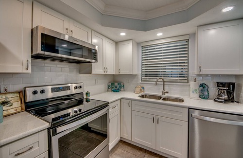 Fort Myers Beach Condo | Beach Villas #203 - Lovely Condo Right on the Beach!