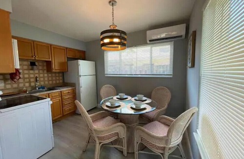 Singer Island Condo | Beach, World Class Snorkeling, Surfing & Fishing
